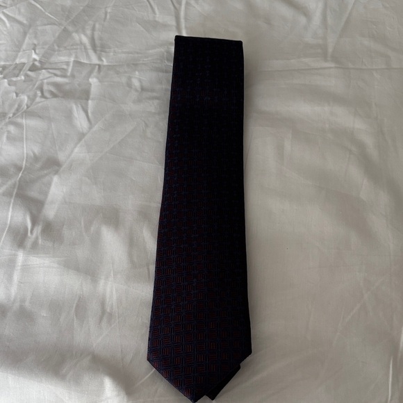 Ermenegildo Zegna Black and Red Patterned Tie Silk Never Worn